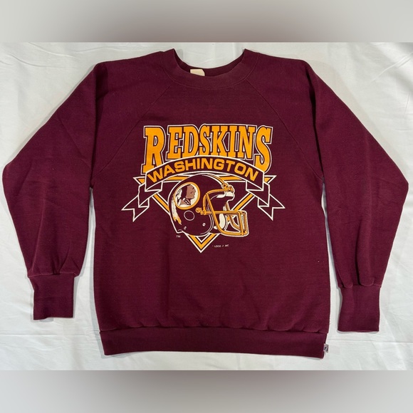 LOGO 7 Other - VINTAGE LOGO 7 WASHINGTON REDSKINS (COMMANDERS) SWEATSHIRT GOOD CONDITION SIZE L
